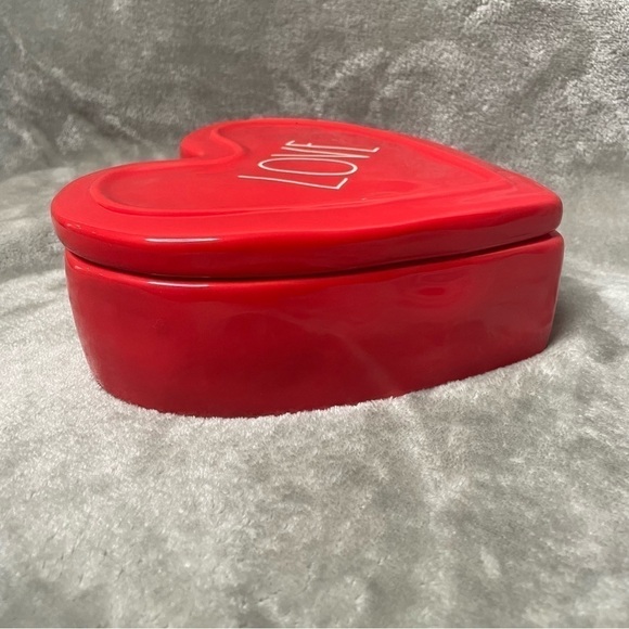 Rae Dunn “LOVE” Red Heart Shaped Jewelry or Trinket Box with White Love Letters - Picture 5 of 12